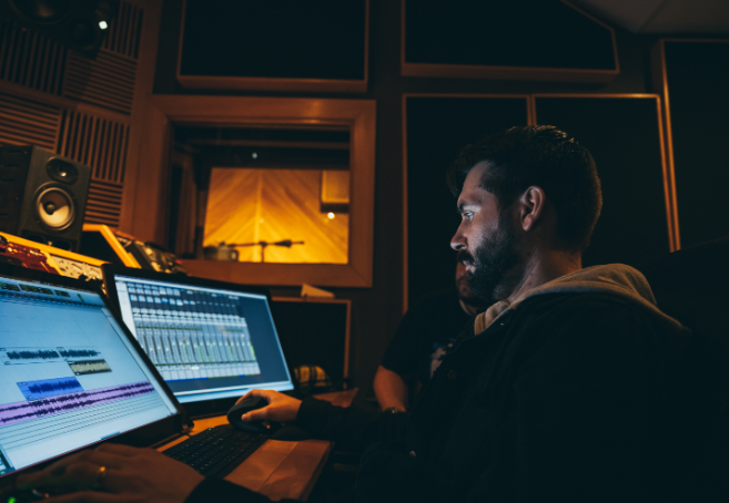 How does music business management software help record labels?